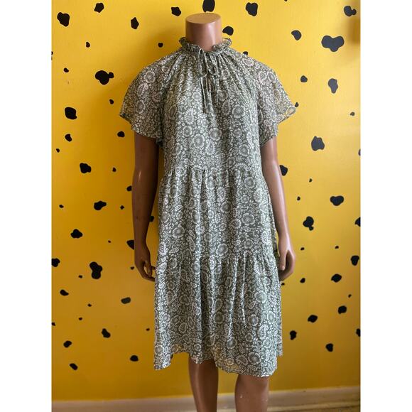 Green Boho Floral Midi Dress | Smocked Neck | Relaxed Fit Cottagecore - Picture 1 of 7